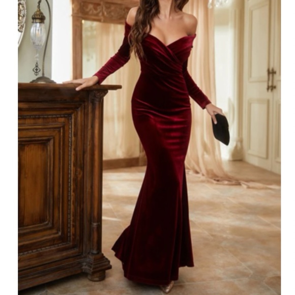 Luxe off shoulder party bridesmaids wedding velvet maxi dress - Picture 2 of 8